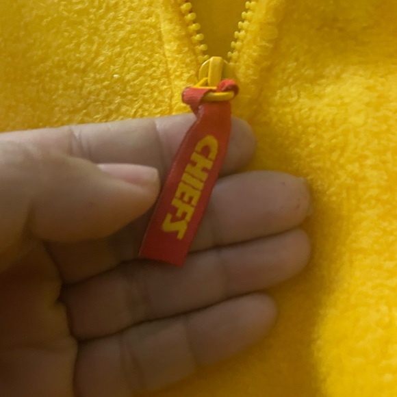 Kansas City Chiefs Fleece Sweater - Picture 4 of 5